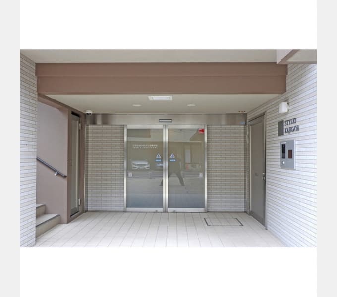 Preview interior of Stylio Kajigaya