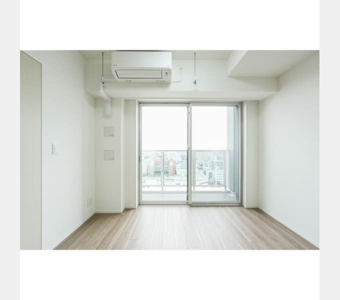 Room image 9