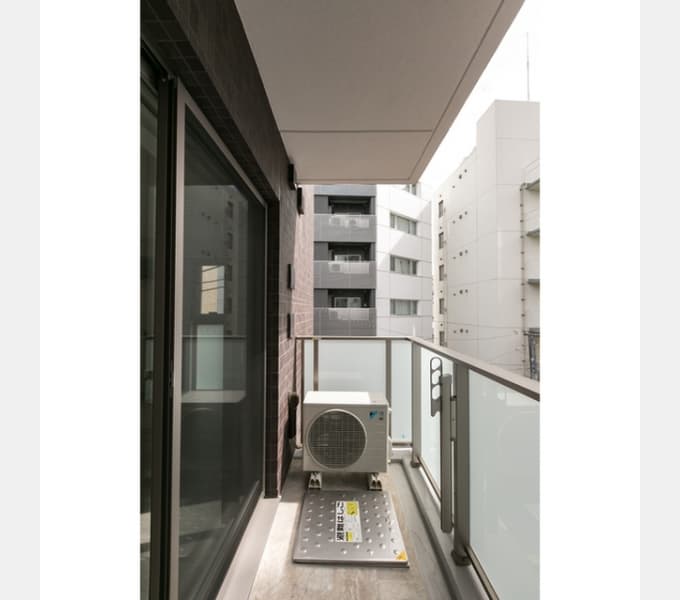 Room image 12