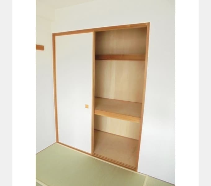 Room image 15
