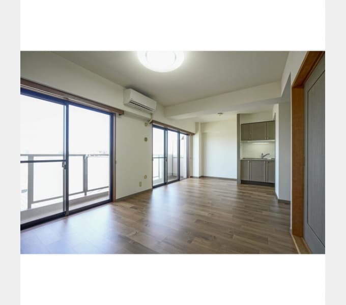 Preview interior of century national