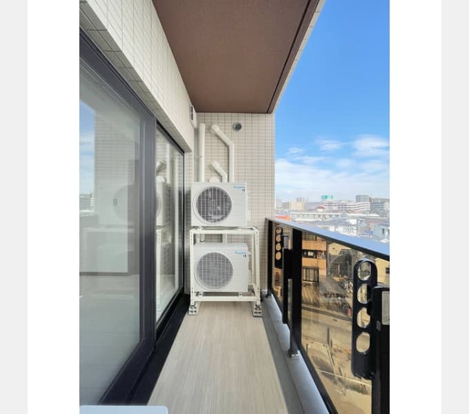 Room image 10