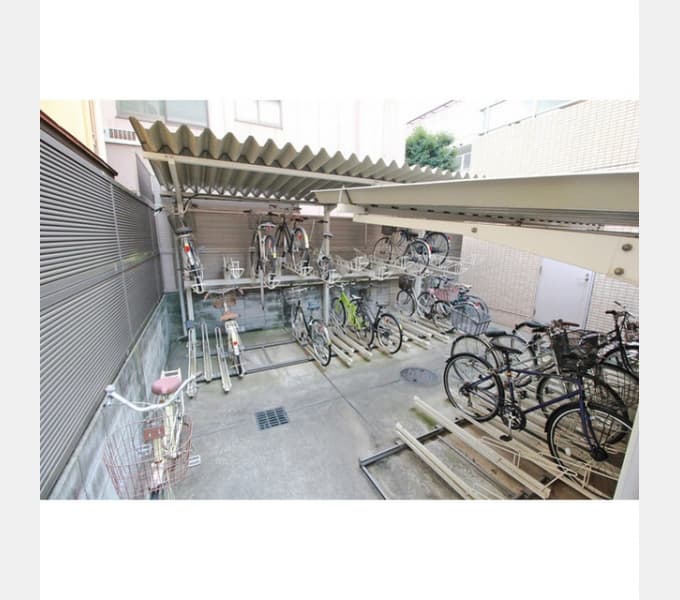 Room image 12