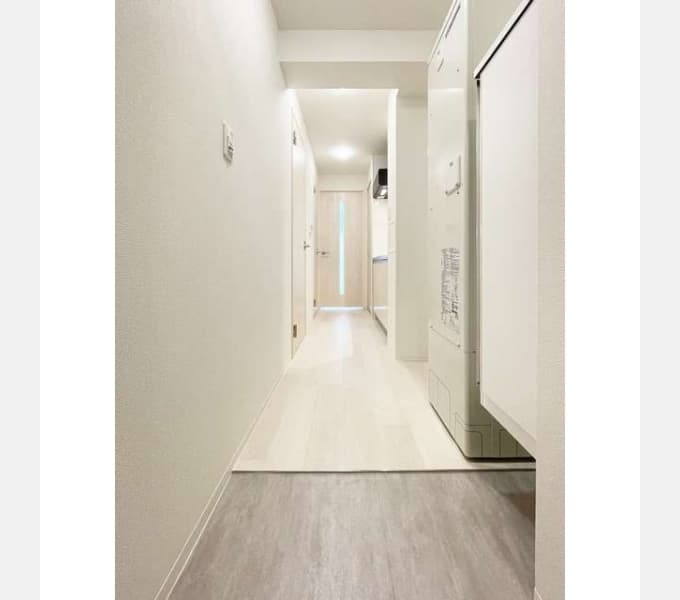Room image 9