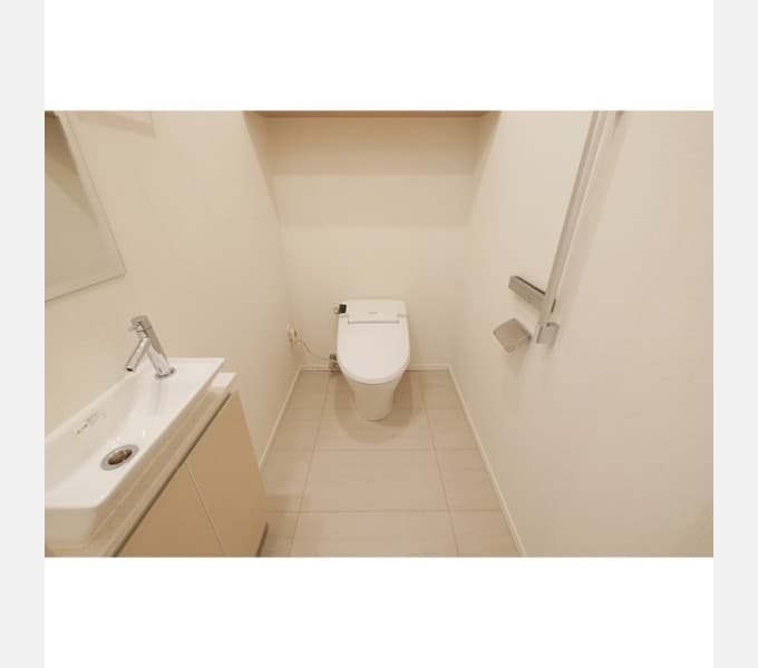 Room image 10