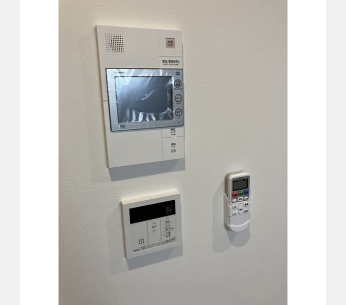 Room image 11