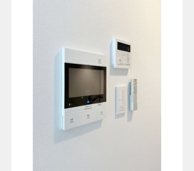 Room image 11