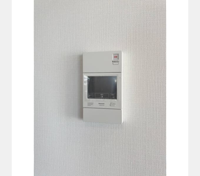 Room image 12