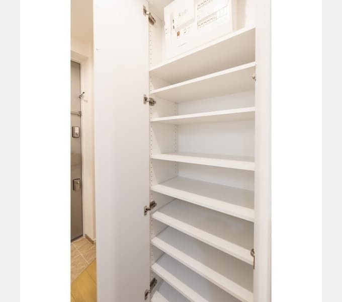 Room image 11