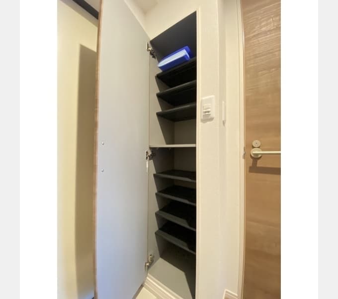 Room image 13