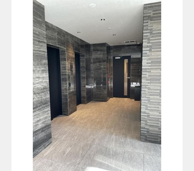 Preview interior of Revent Namba West