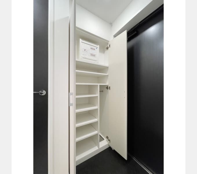 Room image 13