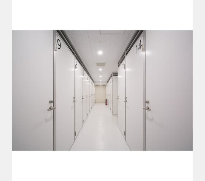 Room image 8