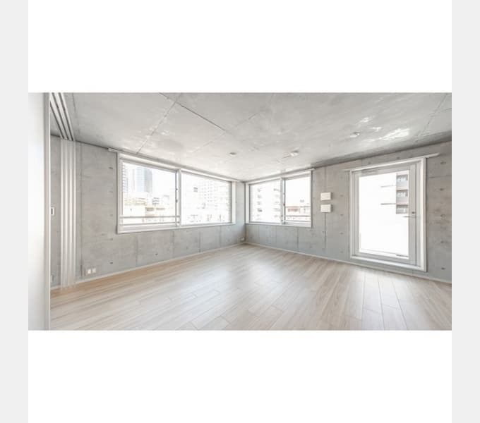 Room image 15