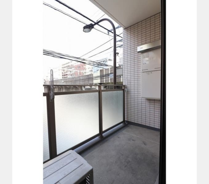 Room image 8