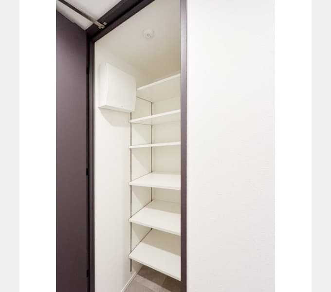 Room image 13
