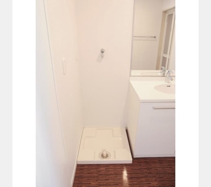 Room image 14