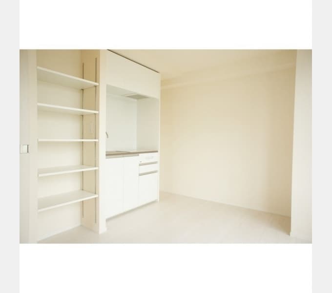 Room image 12