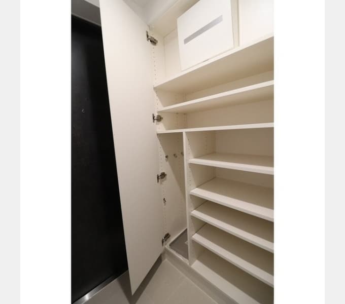Room image 14
