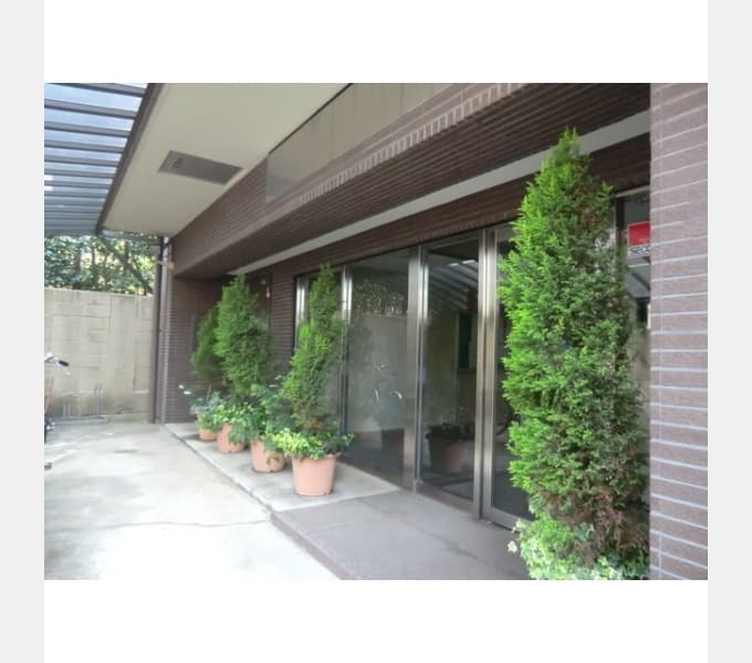 Room image 9