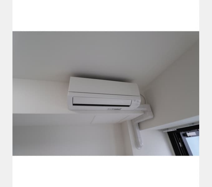 Room image 15