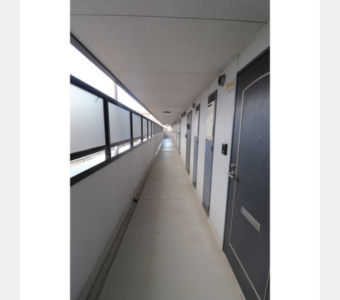 Room image 10