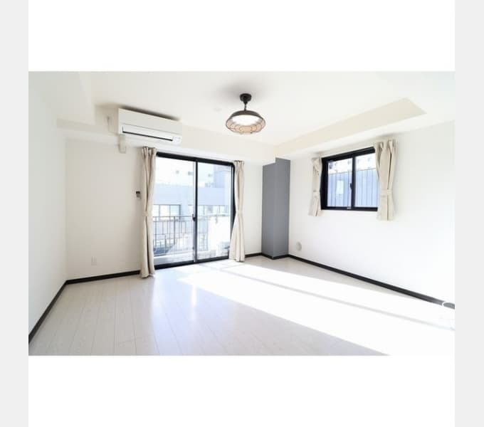 Room image 15