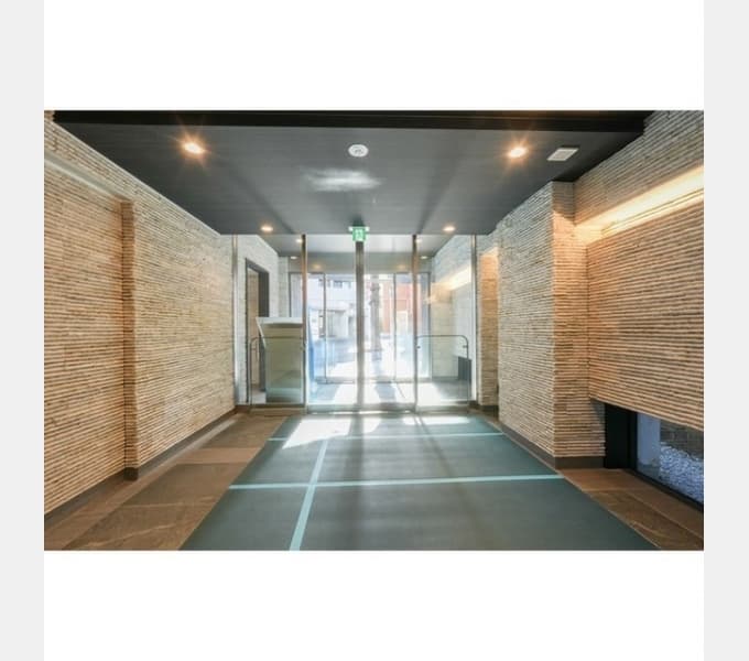 Room image 16