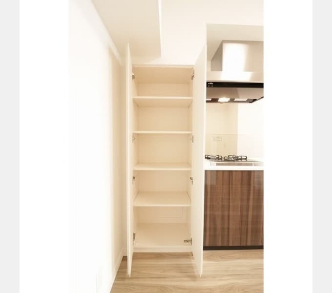 Room image 16