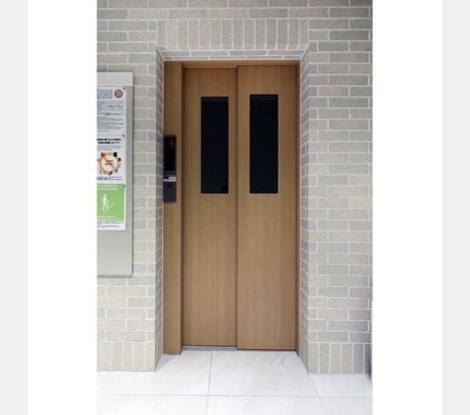 Room image 11