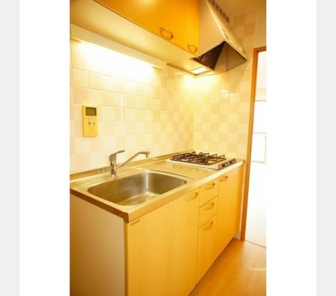 Room image 11