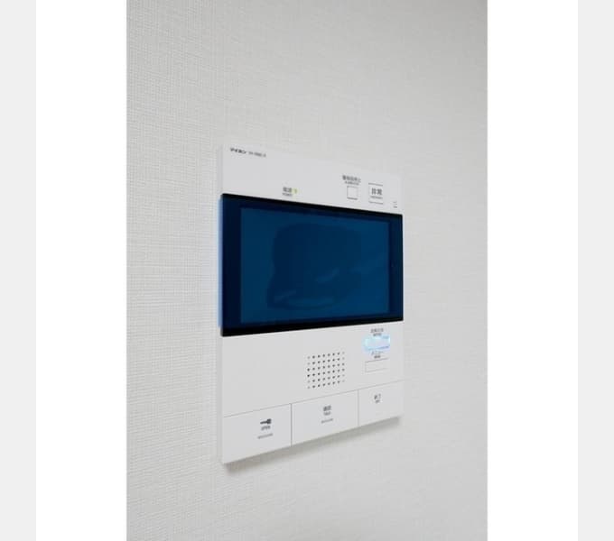 Room image 11