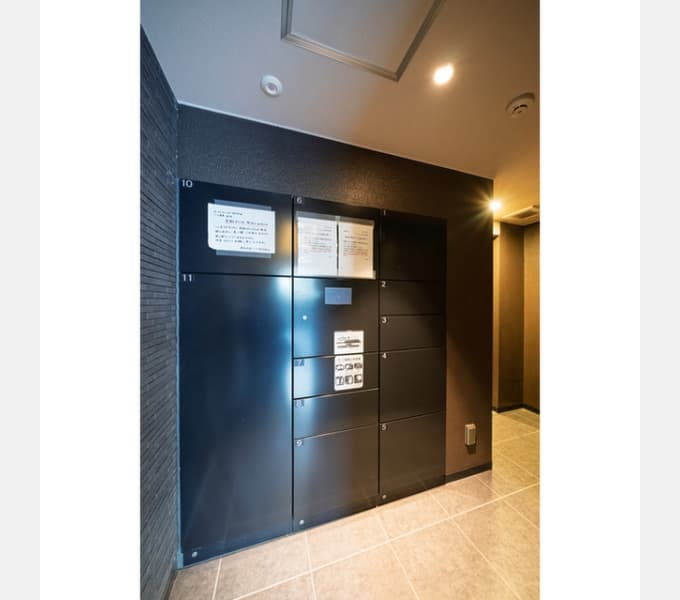 Room image 8