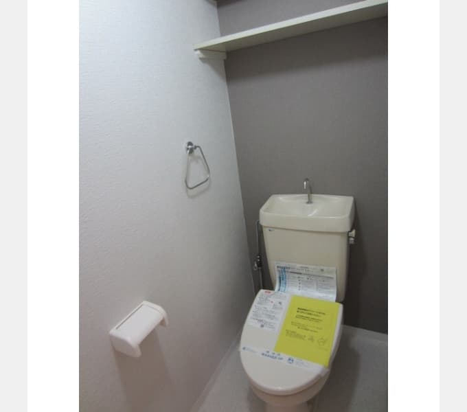 Room image 13