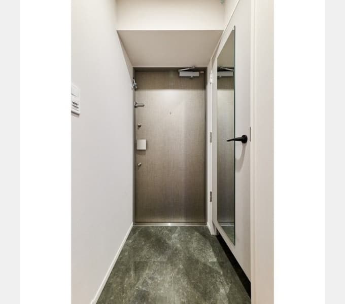 Room image 11