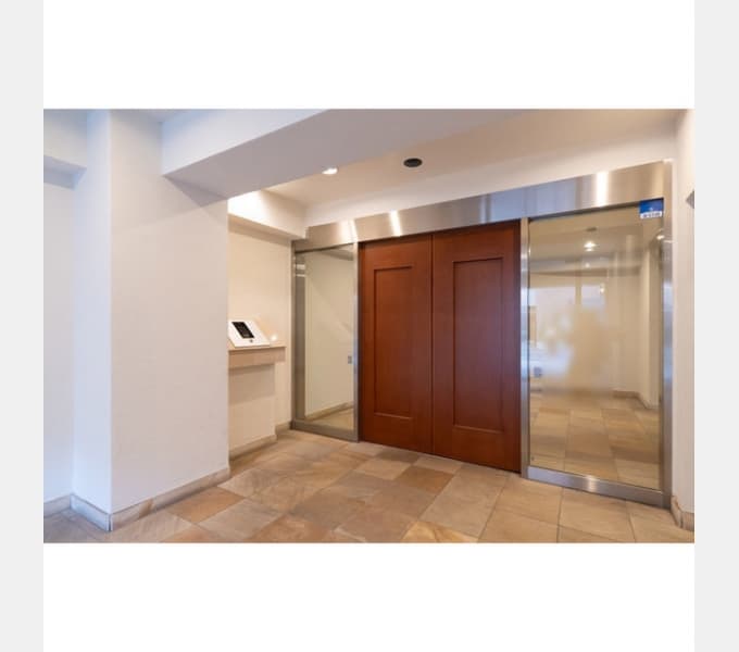 Room image 13