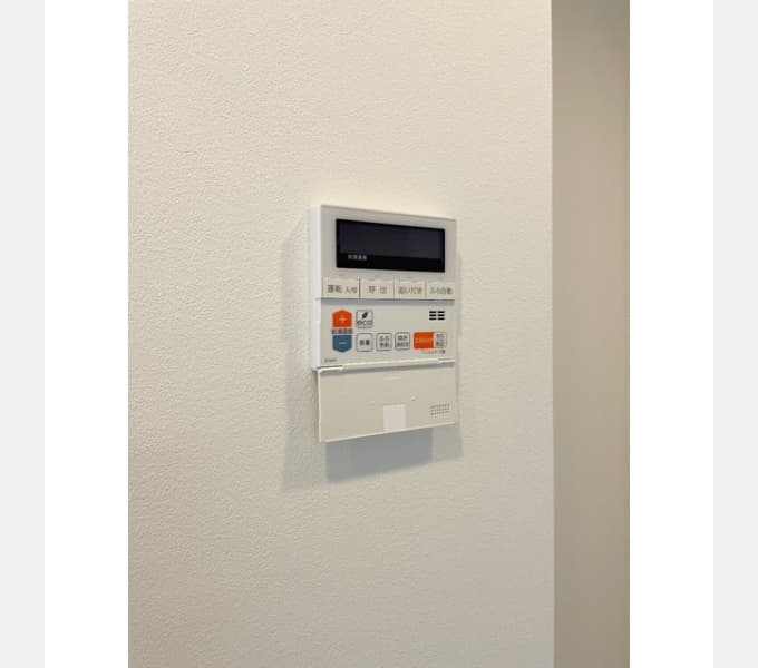 Room image 11