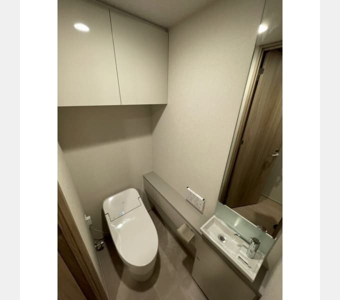Room image 14