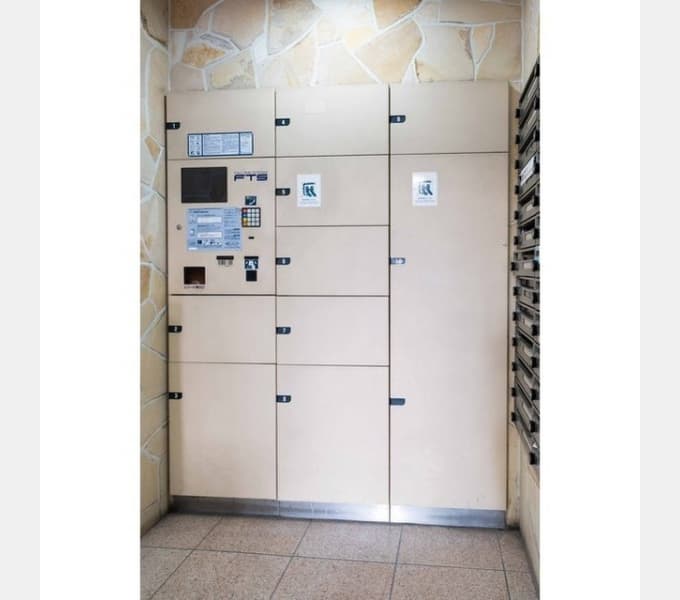 Room image 9