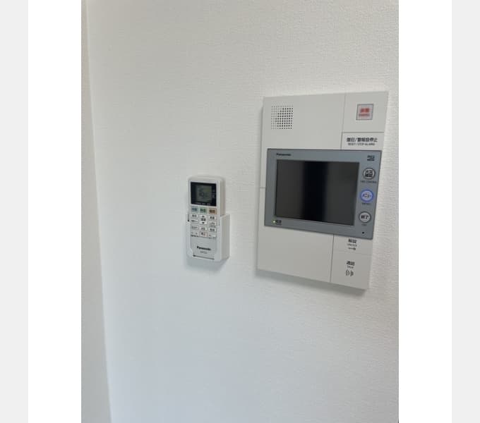 Room image 16