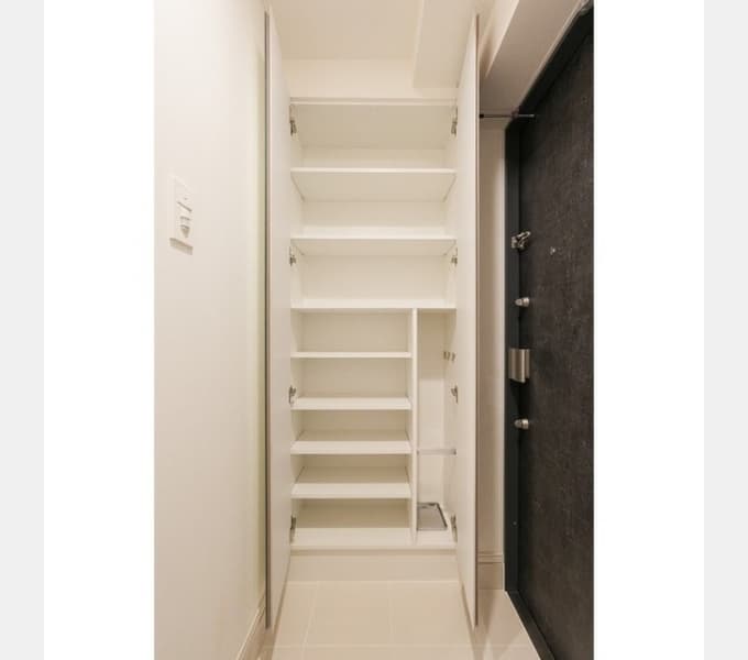 Room image 13