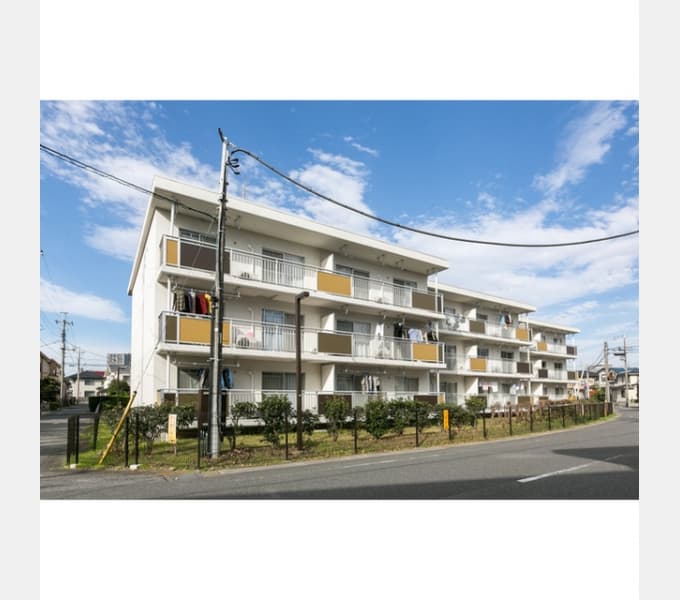 Main exterior of Telepalace Kashiwa Terute South Block Building 1