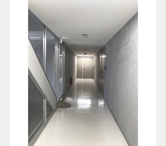 Room image 11