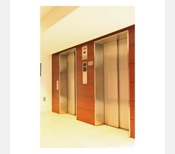 Room image 15