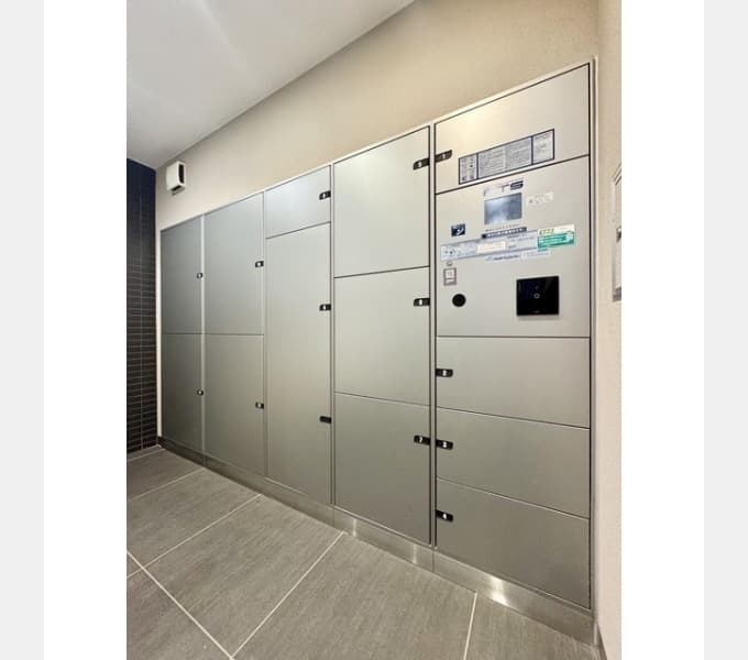 Room image 11