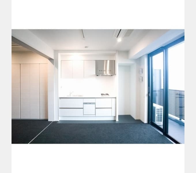 Room image 14