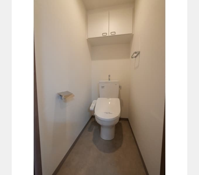 Room image 10