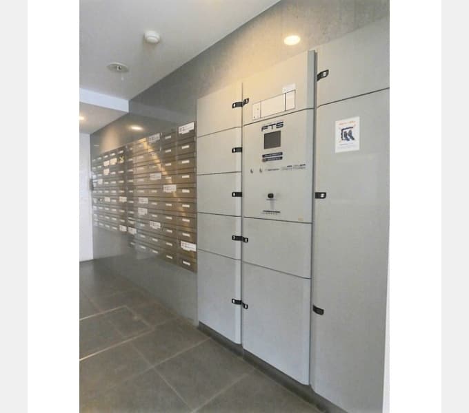 Room image 14