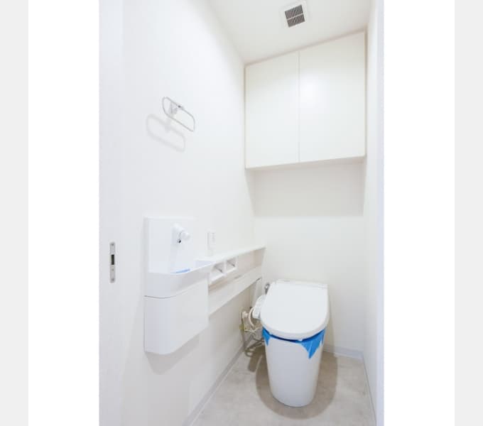 Room image 8
