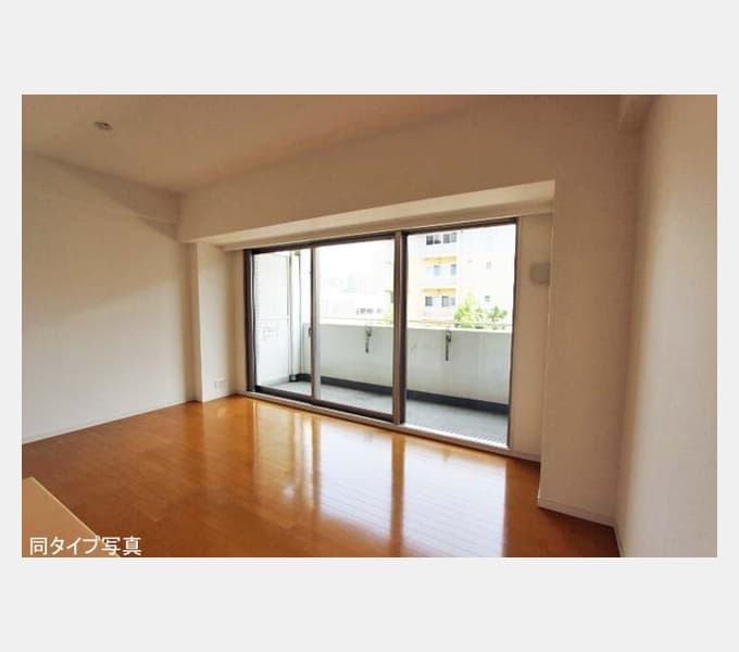 Preview interior of Makuhari Bay Town Marine Fort